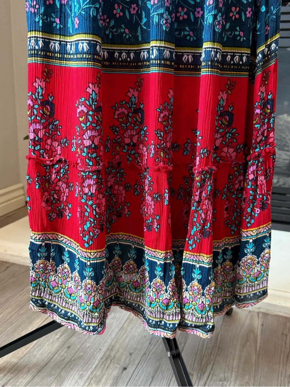 Patrons of Peace Floral Off-Shoulder Maxi Dress M - Picture 5 of 14